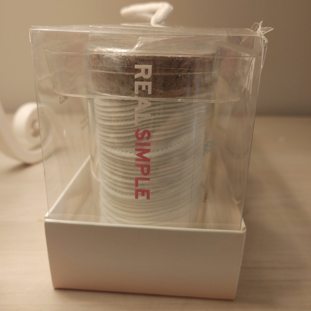 Real Simple Spa Essentials kit - Picture 6 of 9